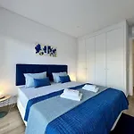 Da Rocha Twins 2 With Pool By Homing * Portimão