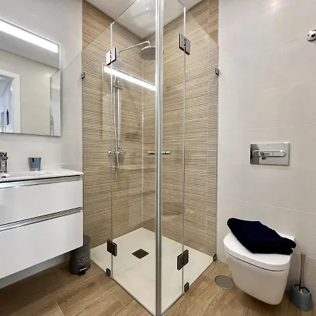 Da Rocha Twins 2 With Pool By Homing Apartment *