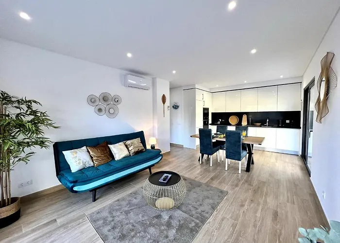 Da Rocha Twins 2 With Pool By Homing Portimao