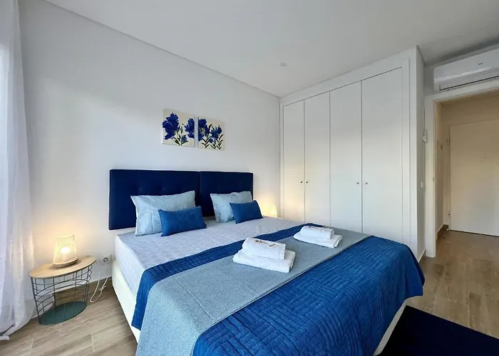 Da Rocha Twins 2 With Pool By Homing * Portimao