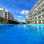 Da Rocha Twins 2 With Pool By Homing Lejlighed