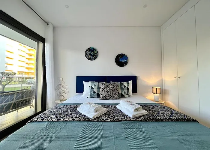 Da Rocha Twins 2 With Pool By Homing Appartement Portimão