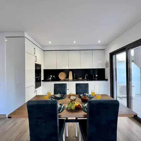 Apartament Praia Da Rocha Twins 2 With Pool By Homing Portimão